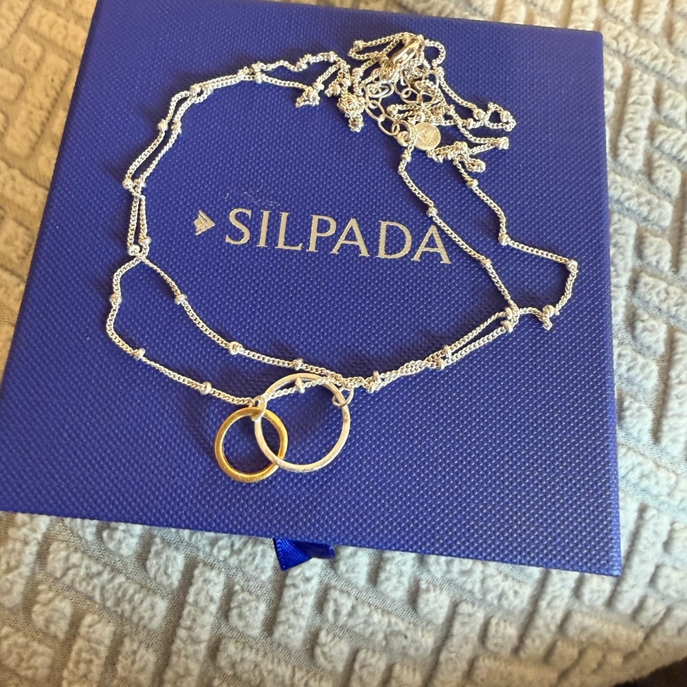 Silpada Dual-Tone Interlocking Necklace